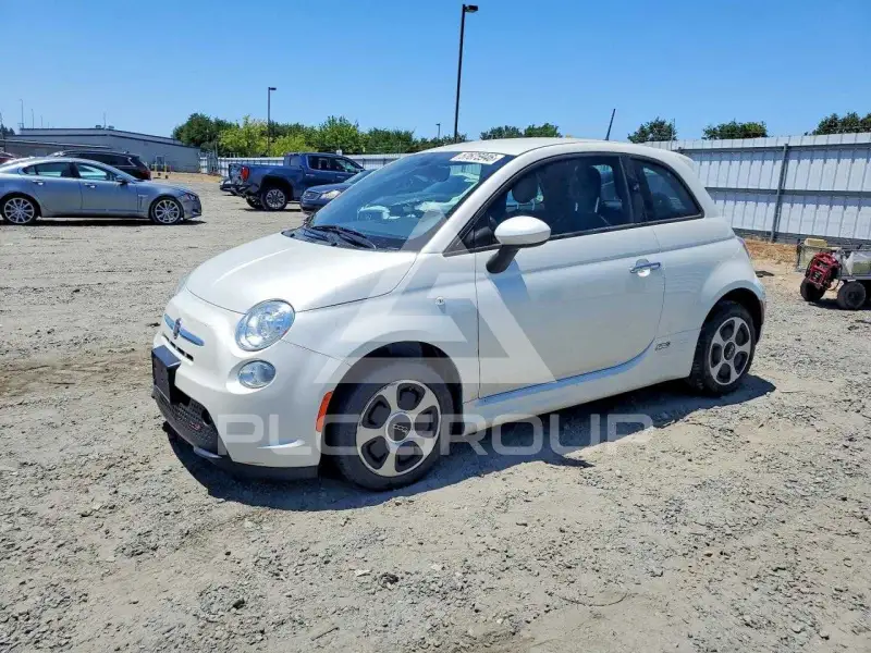 2017 Fiat 500 photo
