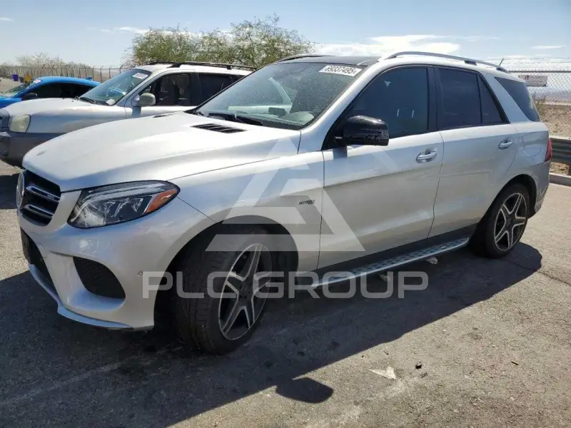 2017 Mercedes Benz GLE-Class фото