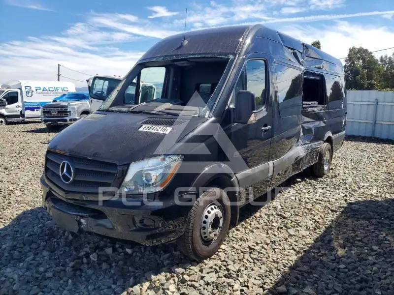 2017 Mercedes Benz Sprinter photo