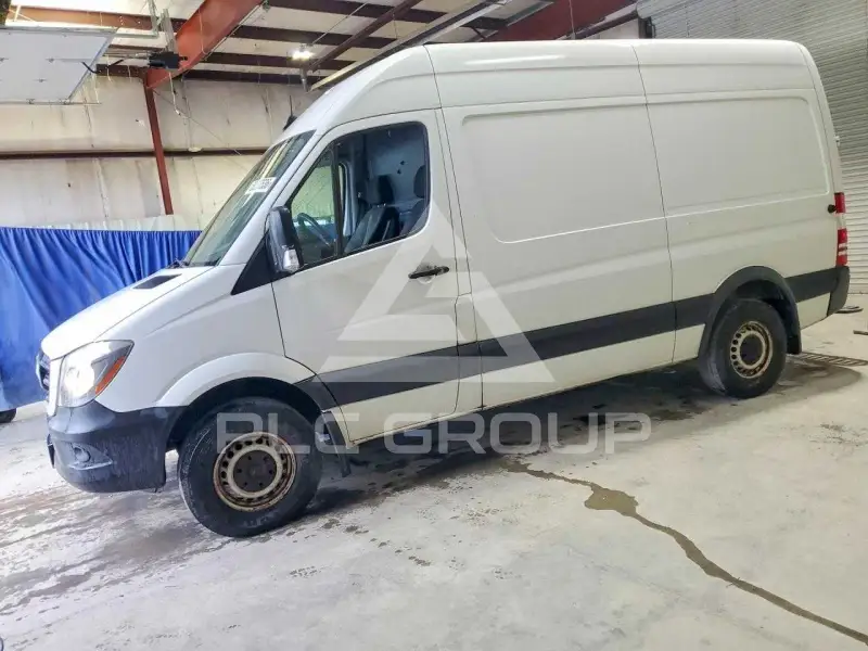 2017 Mercedes Benz Sprinter photo