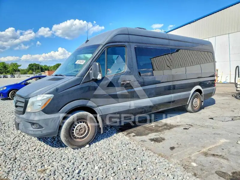 2017 Mercedes Benz Sprinter фото
