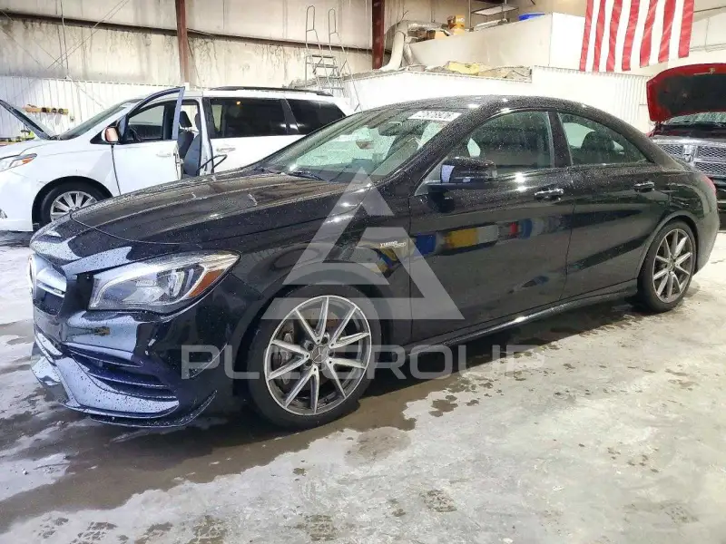 2017 Mercedes Benz CLA-Class фото