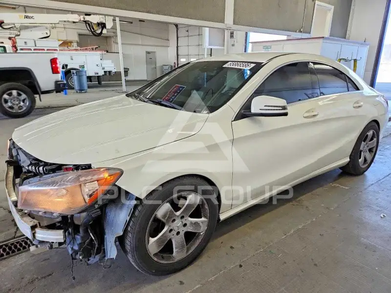 2017 Mercedes Benz CLA-Class photo