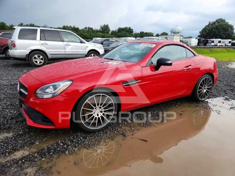 2017 Mercedes Benz SLC-Class photo