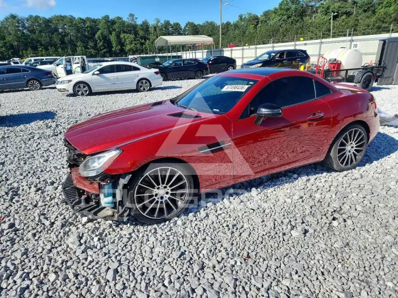 2017 Mercedes Benz SLC-Class фото