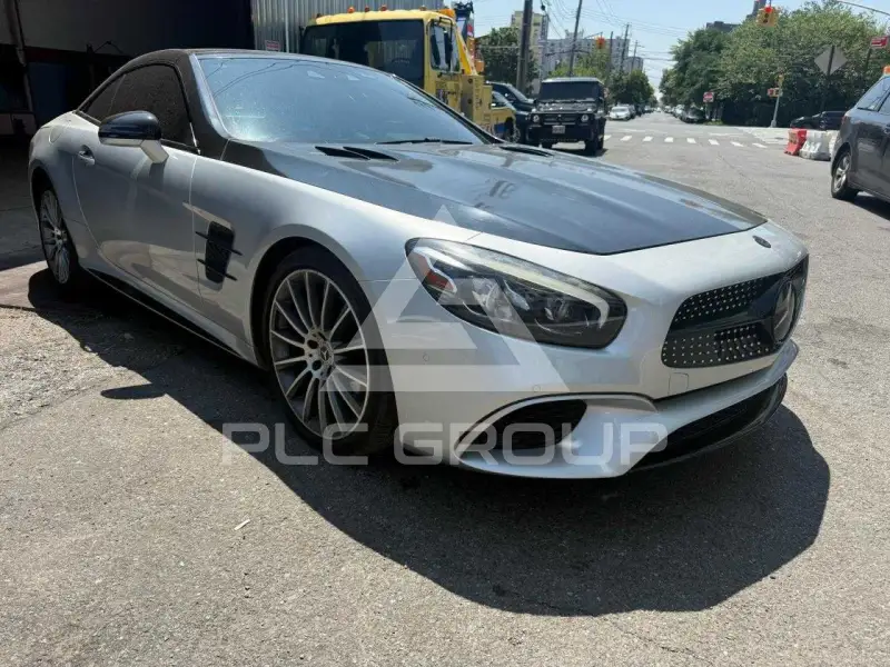 2017 Mercedes Benz SL-Class фото
