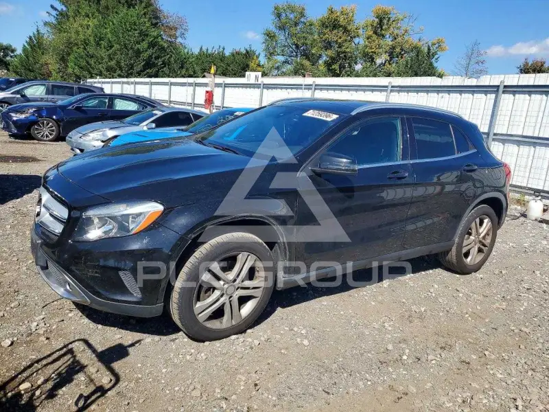 2017 Mercedes Benz GLA-Class photo