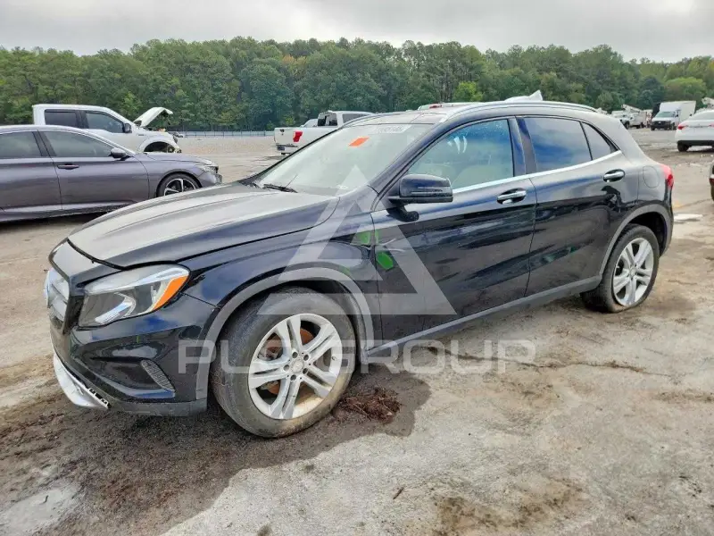2017 Mercedes Benz GLA-Class фото