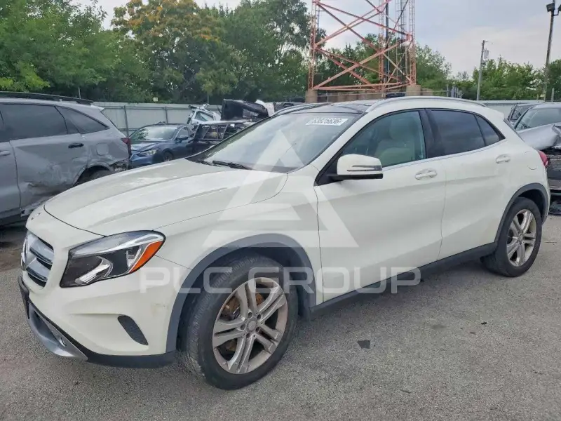 2017 Mercedes Benz GLA-Class фото