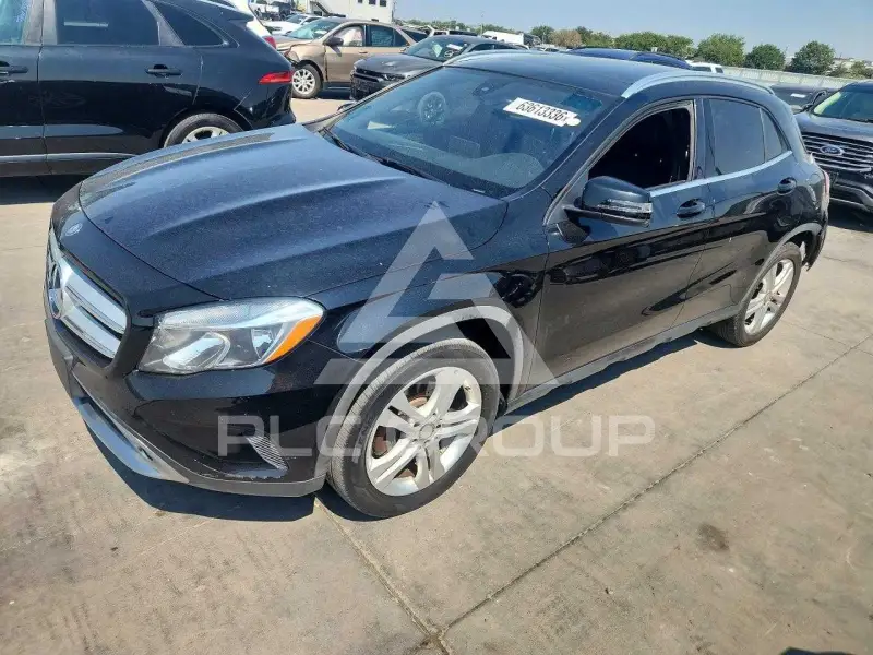 2017 Mercedes Benz GLA-Class фото