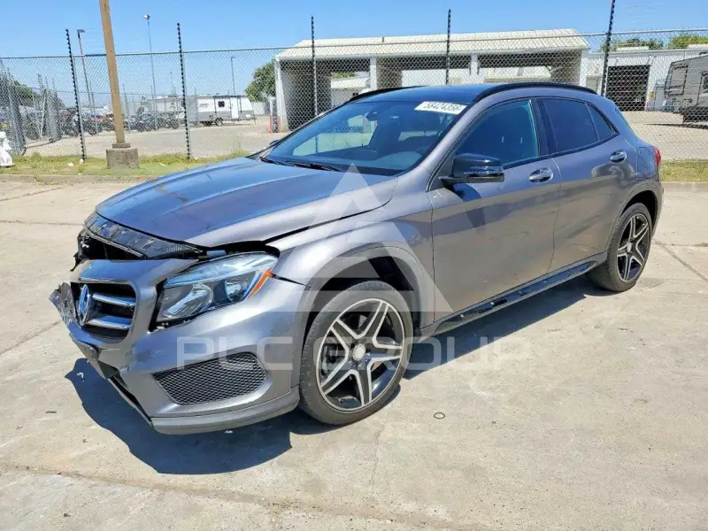 2017 Mercedes Benz GLA-Class фото