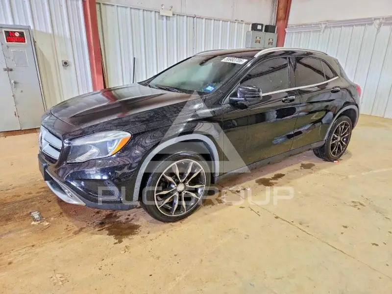 2017 Mercedes Benz GLA-Class фото