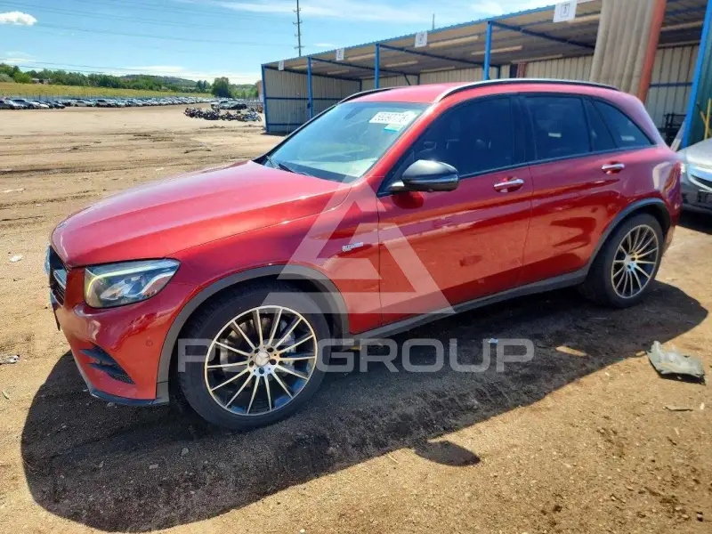 2017 Mercedes Benz GLC-Class photo