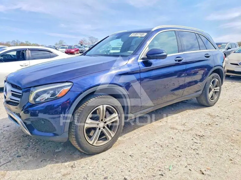 2017 Mercedes Benz GLC-Class фото