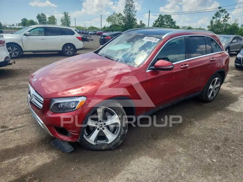 2017 Mercedes Benz GLC-Class фото