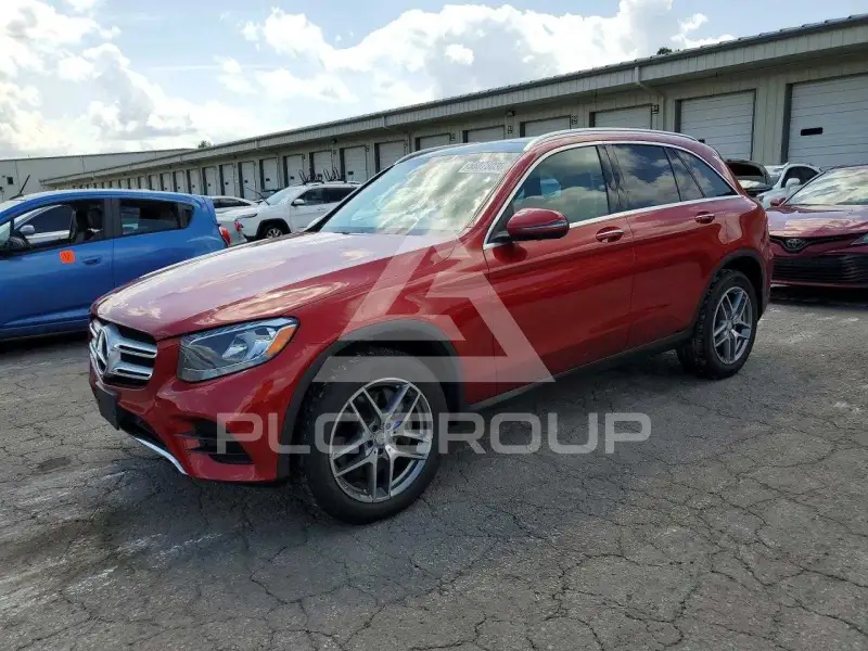 2017 Mercedes Benz GLC-Class фото