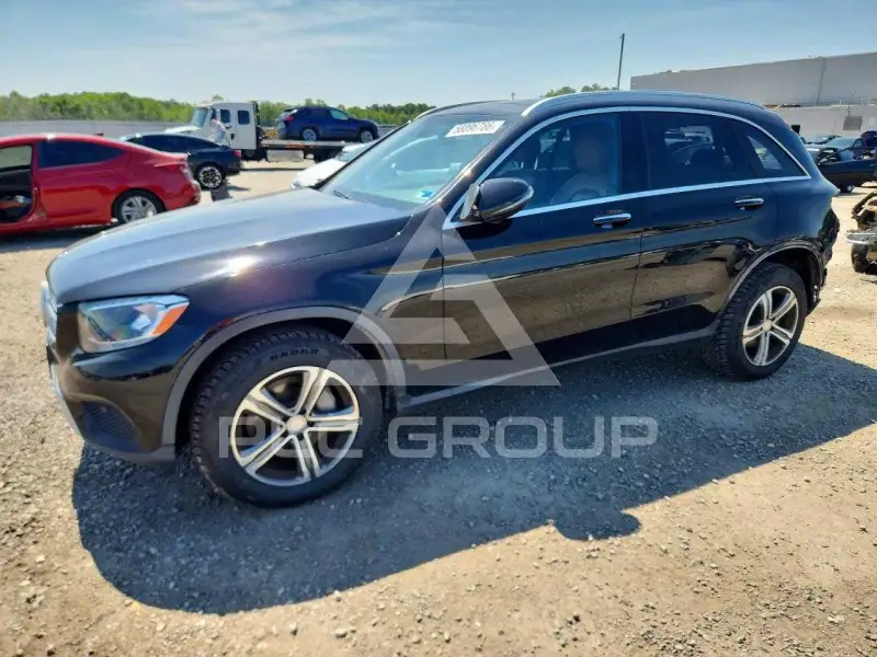 2017 Mercedes Benz GLC-Class photo