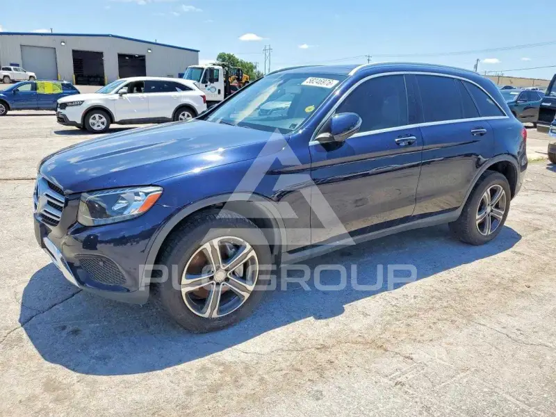2017 Mercedes Benz GLC-Class photo