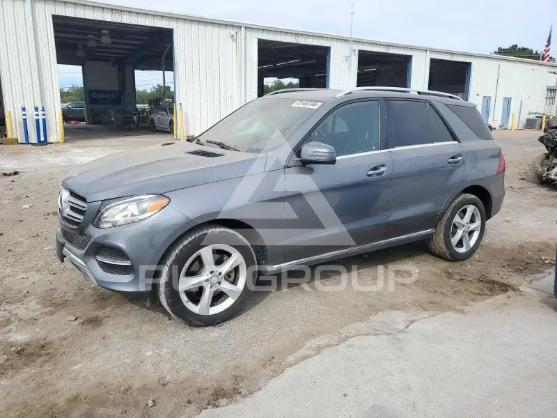 2017 Mercedes Benz GLE-Class photo