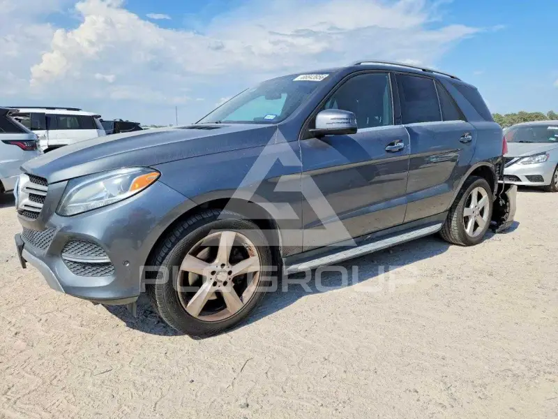 2017 Mercedes Benz GLE-Class photo