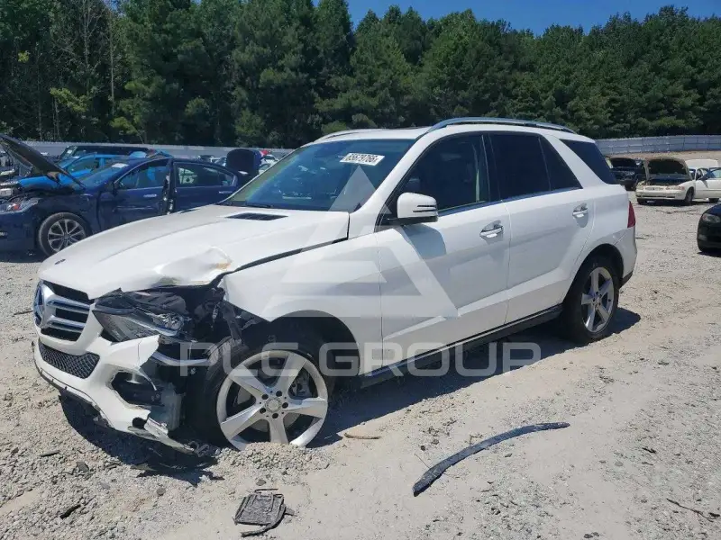 2017 Mercedes Benz GLE-Class photo
