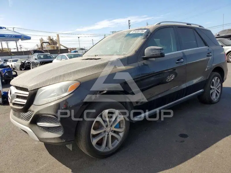 2017 Mercedes Benz GLE-Class фото