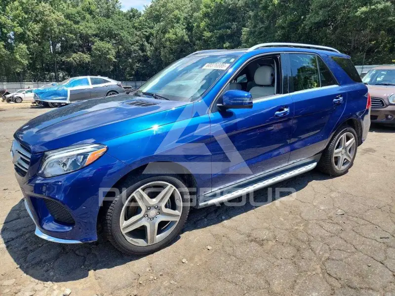 2017 Mercedes Benz GLE-Class фото