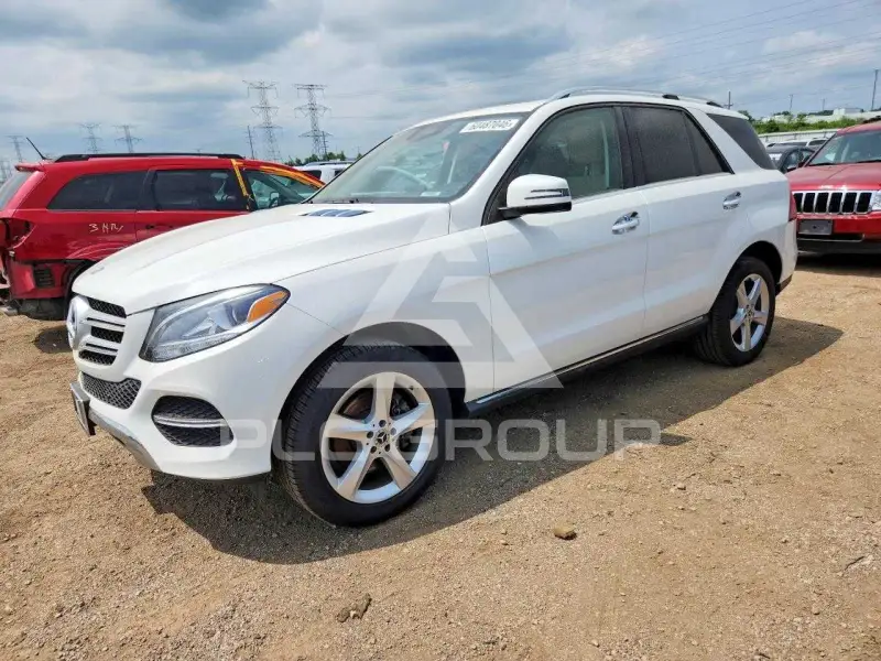 2017 Mercedes Benz GLE-Class фото