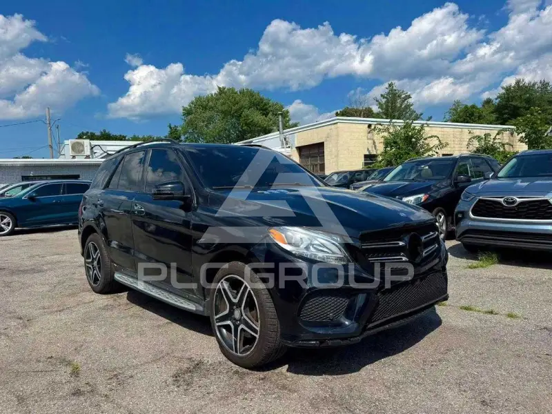 2017 Mercedes Benz GLE-Class фото