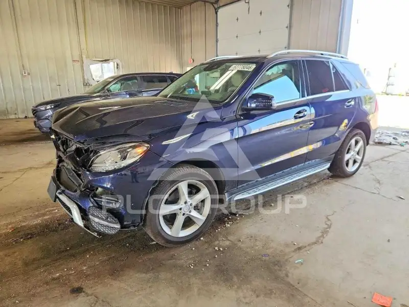2017 Mercedes Benz GLE-Class photo