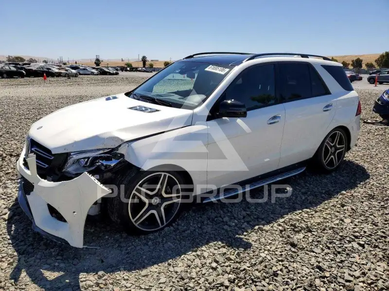 2017 Mercedes Benz GLE-Class photo