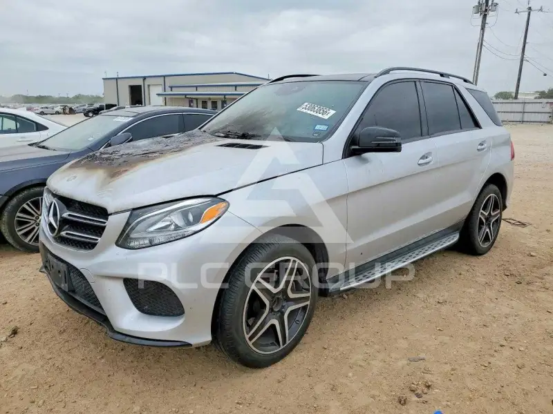 2017 Mercedes Benz GLE-Class фото