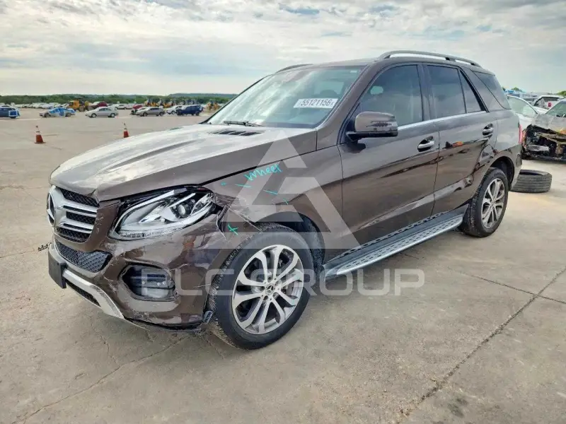 2017 Mercedes Benz GLE-Class фото
