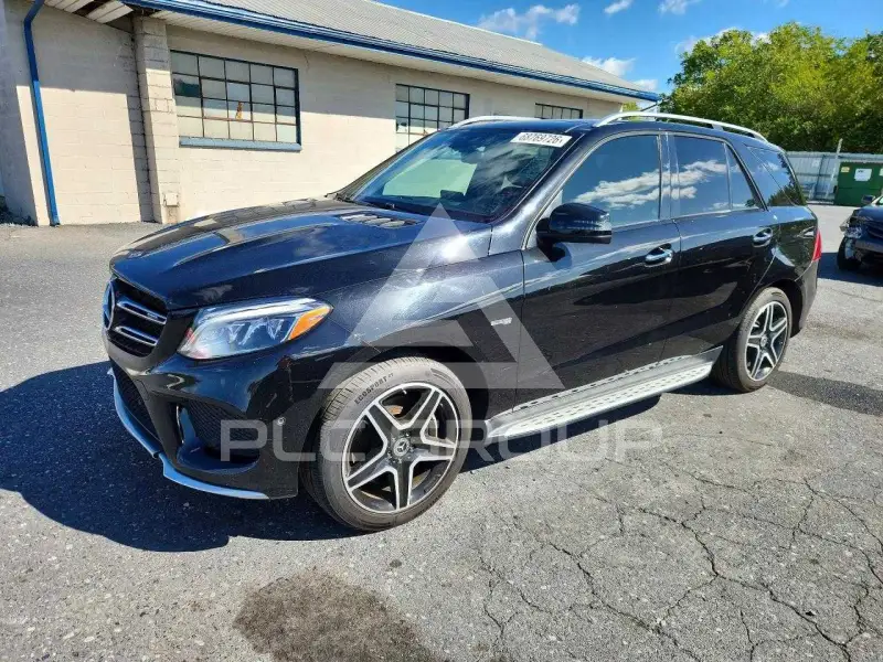 2017 Mercedes Benz GLE-Class фото