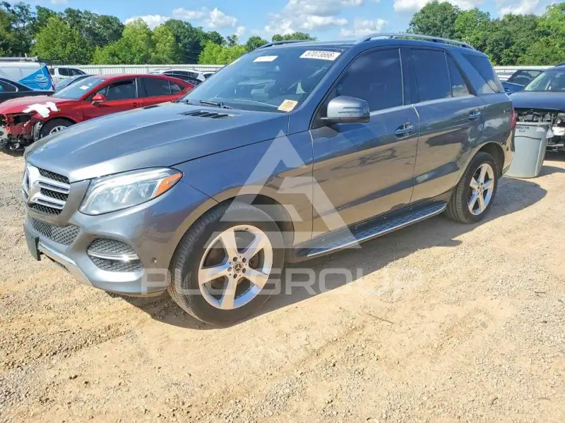 2017 Mercedes Benz GLE-Class фото