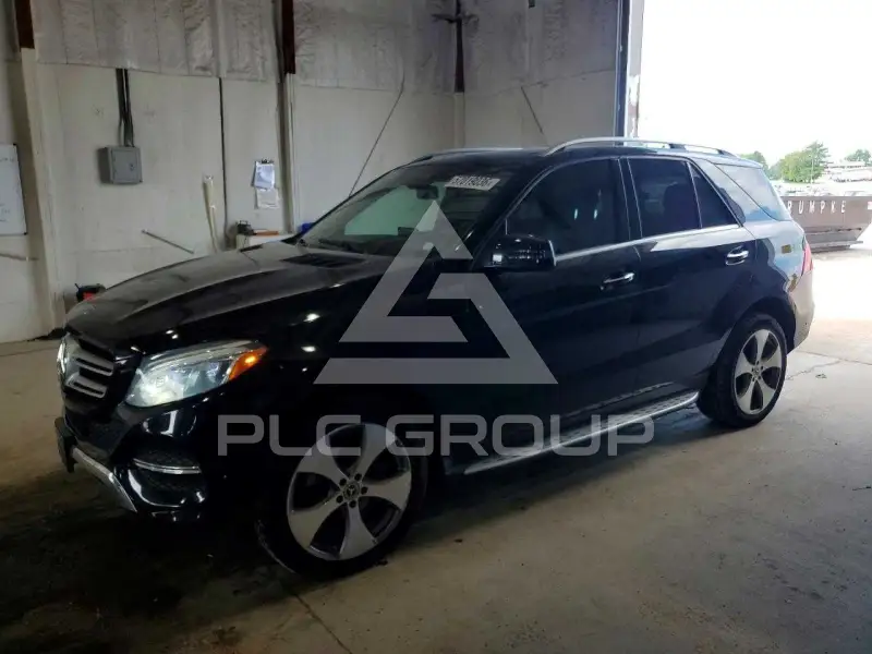 2017 Mercedes Benz GLE-Class фото