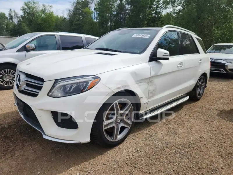 2017 Mercedes Benz GLE-Class фото