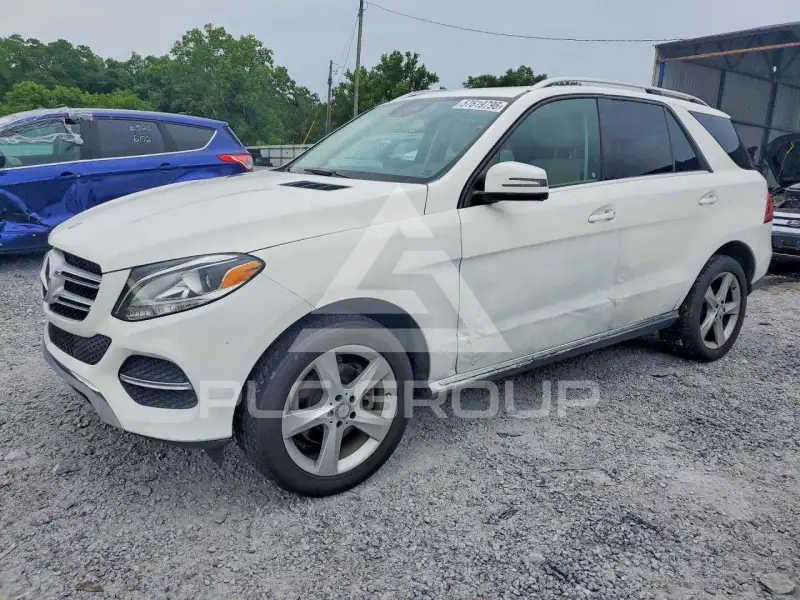 2017 Mercedes Benz GLE-Class photo