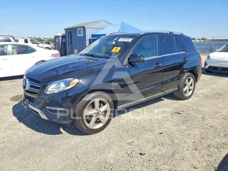 2017 Mercedes Benz GLE-Class фото