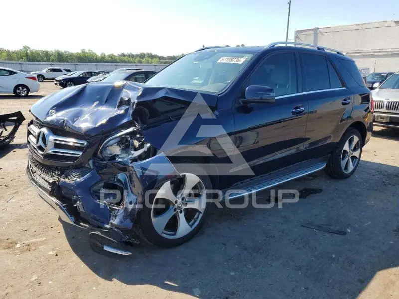 2017 Mercedes Benz GLE-Class фото