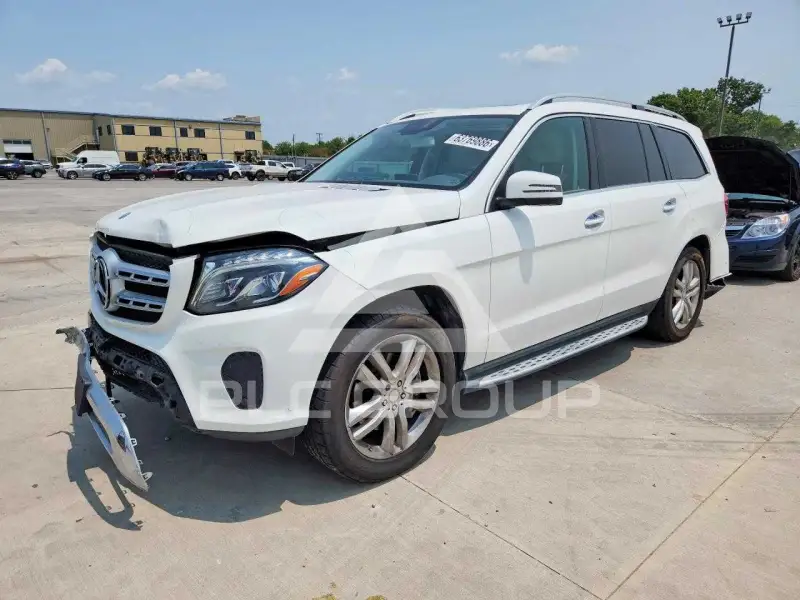 2017 Mercedes Benz GLS-Class фото