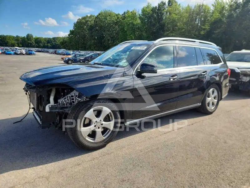 2017 Mercedes Benz GLS-Class фото