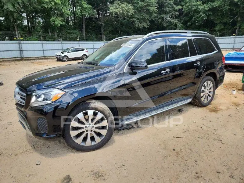 2017 Mercedes Benz GLS-Class photo