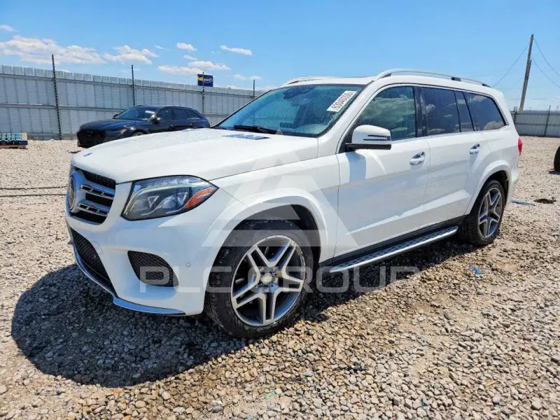 2017 Mercedes Benz GLS-Class фото
