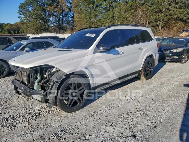 2017 Mercedes Benz GLS-Class фото