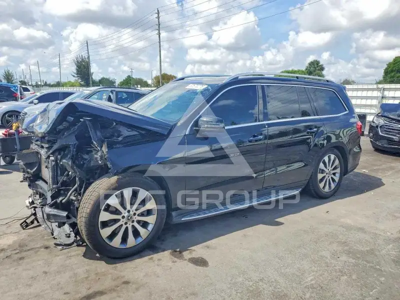 2017 Mercedes Benz GLS-Class фото