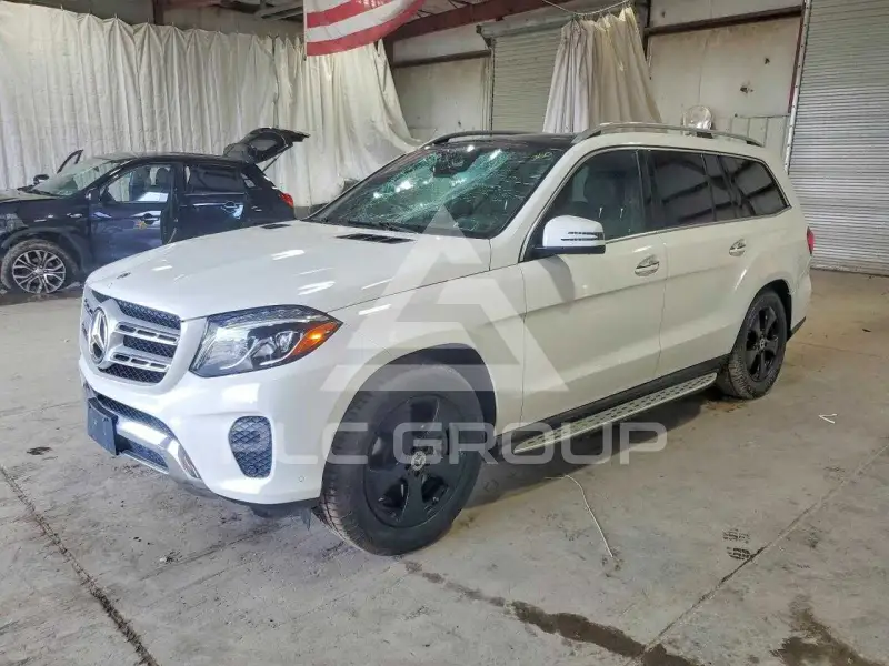 2017 Mercedes Benz GLS-Class фото
