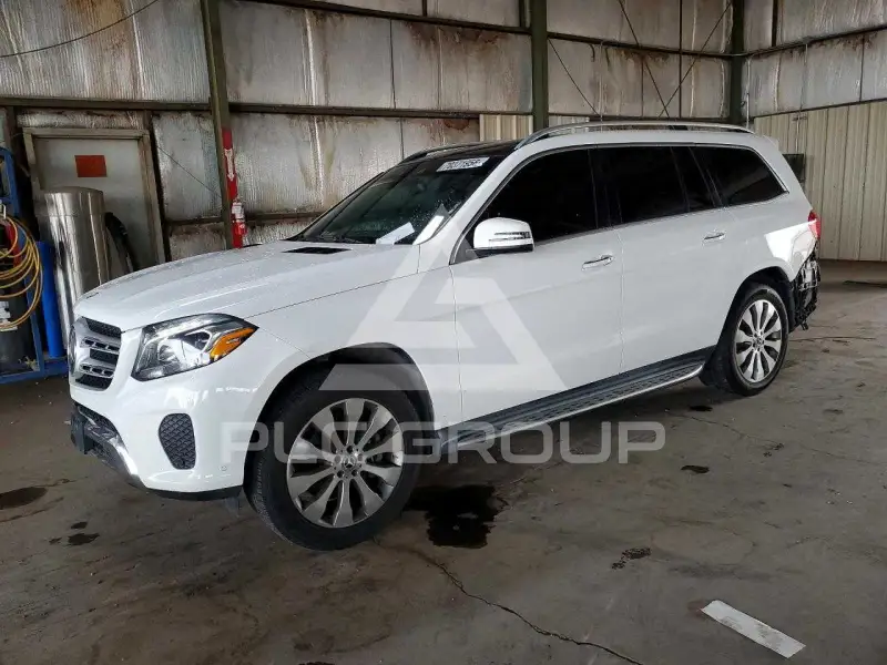 2017 Mercedes Benz GLS-Class фото