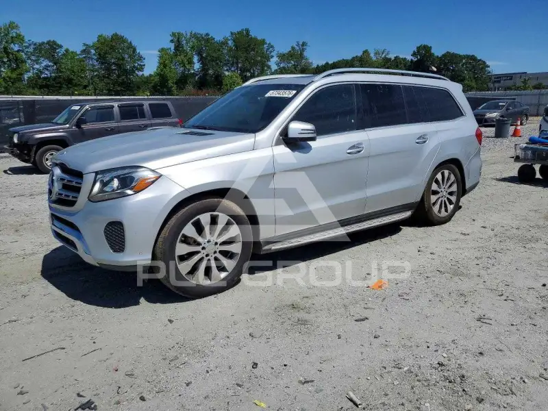 2017 Mercedes Benz GLS-Class photo