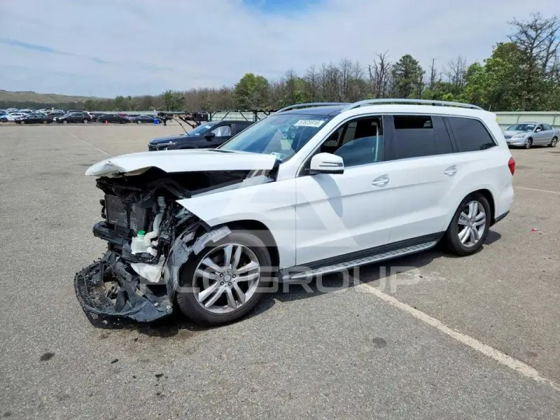 2017 Mercedes Benz GLS-Class photo